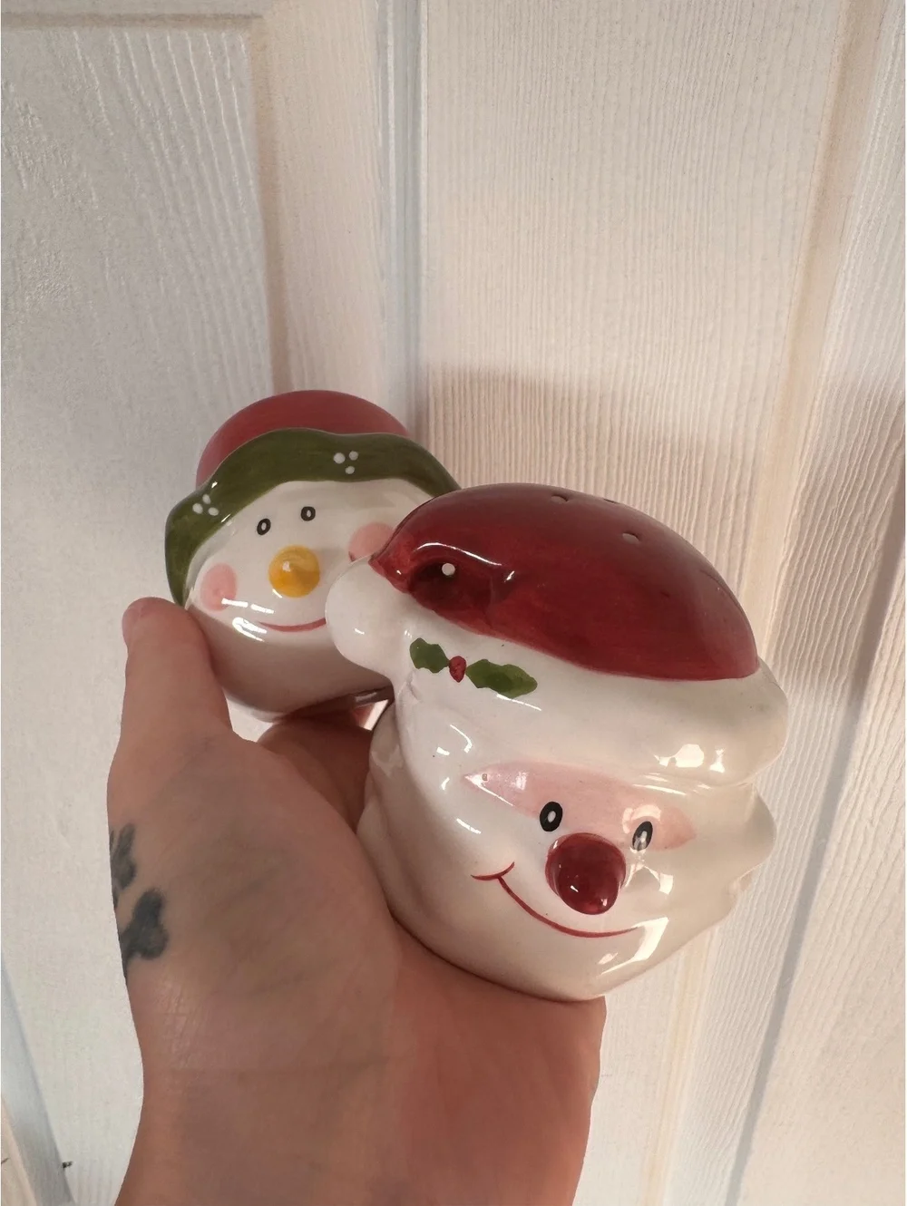 Ceramic Santa Claus and Mrs. Claus Snowman Salt and Pepper Shakers